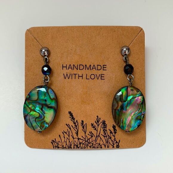 ✨HOST PICK Handmade with love Earrings - Picture 1 of 4